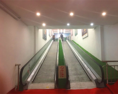 霍州煤電生活超市（自動(dòng)扶梯安裝施工）